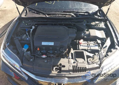 2017 Honda Accord Touring V6 из США, поврежденный, VIN 1HGCT2B09HA004245